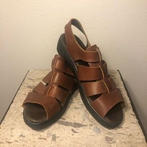 Women’s Dexter Brown Leather Sandal